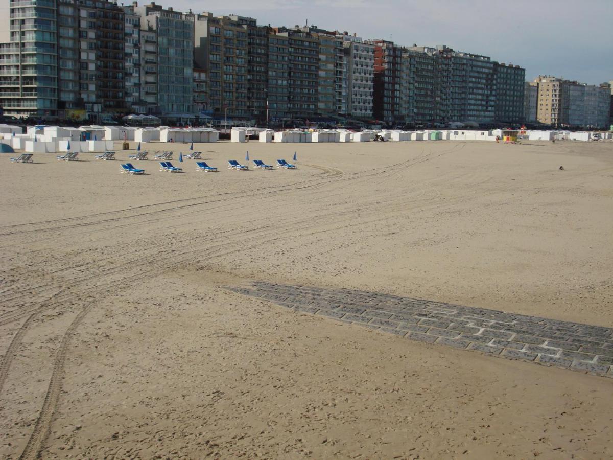 "Chez Ba'Nus" Bed & Breakfast Blankenberge Exterior photo